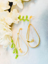 Load image into Gallery viewer, JILY GOLDEN ENTANGLE EARRINGS freeshipping - CASA ROZEN