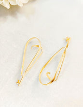 Load image into Gallery viewer, JILY GOLDEN ENTANGLE EARRINGS freeshipping - CASA ROZEN