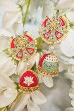 Load image into Gallery viewer, Tahinio Dual Colour Meenakari Art Work freeshipping - CASA ROZEN