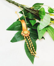 Load image into Gallery viewer, Tahas Kundan Meenakari Work 18k Gold Plating Bracelet freeshipping - CASA ROZEN