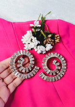 Load image into Gallery viewer, Kwassa Silver Statement Earrings freeshipping - CASA ROZEN