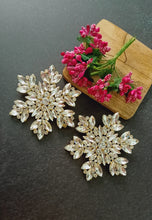 Load image into Gallery viewer, Merilin Silver Shimmer Statement Stud Earrings freeshipping - CASA ROZEN