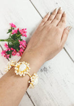 Load image into Gallery viewer, Marina Baroque Pearls Bracelet freeshipping - CASA ROZEN