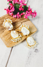 Load image into Gallery viewer, Peruana Baroque Pearl Stone Earrings freeshipping - CASA ROZEN