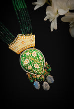 Load image into Gallery viewer, Muglaniya Lac Art Work Semi Precious Stones and Kundan Set freeshipping - CASA ROZEN