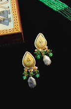 Load image into Gallery viewer, Muglaniya Lac Art Work Semi Precious Stones and Kundan Set freeshipping - CASA ROZEN