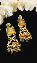 Load image into Gallery viewer, Cabanati Lac Art Work Semi Precious Stones and Kundan Choker Set freeshipping - CASA ROZEN