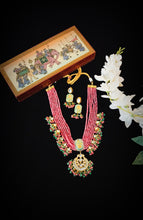 Load image into Gallery viewer, Waratak Lac Art Work Semi Precious Stones and Kundan Long Set freeshipping - CASA ROZEN