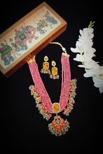 Load image into Gallery viewer, Waratak Lac Art Work Semi Precious Stones and Kundan Long Set freeshipping - CASA ROZEN