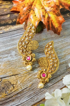 Load image into Gallery viewer, Ivira Crystal Kundan Earrings freeshipping - CASA ROZEN