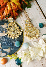 Load image into Gallery viewer, Miransa Crystal Kundan Earrings freeshipping - CASA ROZEN