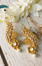 Load image into Gallery viewer, Taksi Crystal Kundan Earrings freeshipping - CASA ROZEN
