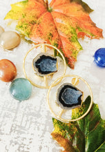 Load image into Gallery viewer, Scala Ash Black Window Druzy Stone Earrings freeshipping - CASA ROZEN