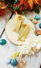 Load image into Gallery viewer, Vorro Golden Glaze Earrings freeshipping - CASA ROZEN