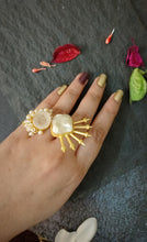 Load image into Gallery viewer, Vivanta White Quartz Baroque Pearl Ring freeshipping - CASA ROZEN