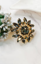 Load image into Gallery viewer, Fasaan Dazzling Grey Choker Set freeshipping - CASA ROZEN