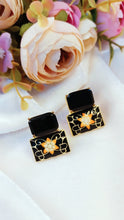 Load image into Gallery viewer, Meroa Black Stone Earrings freeshipping - CASA ROZEN