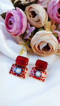 Load image into Gallery viewer, Meroa Maroon Stone Meenakari Art Earrings freeshipping - CASA ROZEN