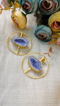 Load image into Gallery viewer, Scala Violet Troza Window Druzy Earrings