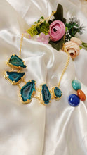 Load image into Gallery viewer, Mewiza Green Agate Druzy Choker Neckpiece