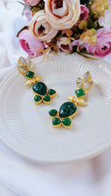 Load image into Gallery viewer, Kessin Bottle Green Carved Natural Stone Earrings