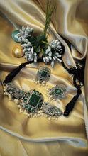 Load image into Gallery viewer, Hazeera Kale Green German Silver Choker Set