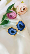 Load image into Gallery viewer, Vaze 3 Gorgeous Colours of Solar Quartz Studs / Earrings