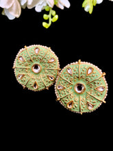 Load image into Gallery viewer, SUVI GREEN STUD EARRINGS freeshipping - CASA ROZEN