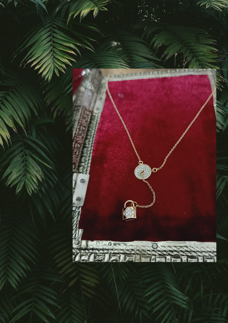 Teeza Delicate Pendant Chain freeshipping - CASA ROZEN