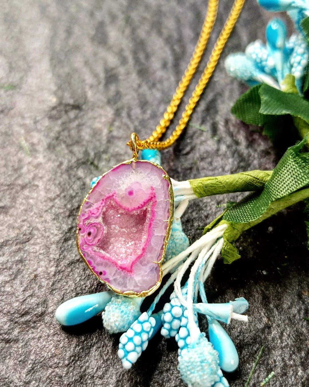 Missa C Delicate Natural Druzy Stone Pendant Chain – CASA ROZEN