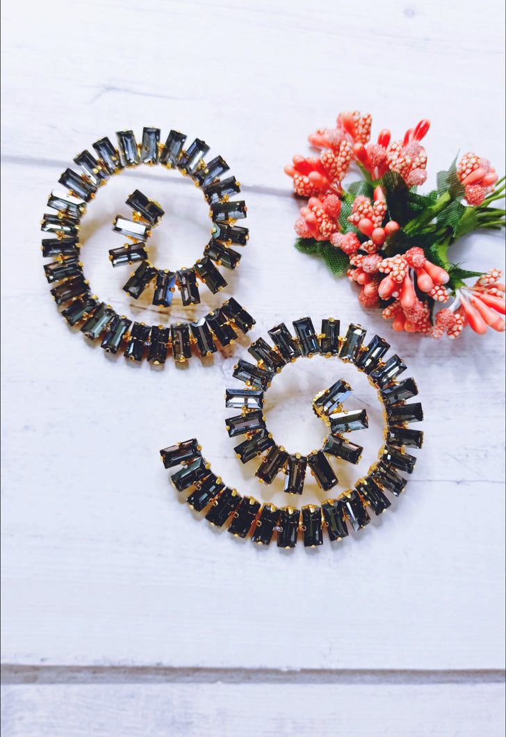 Kwassa Grey Statement Earrings freeshipping - CASA ROZEN