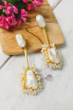 Load image into Gallery viewer, Taabeia Baroque Pearl Earrings freeshipping - CASA ROZEN
