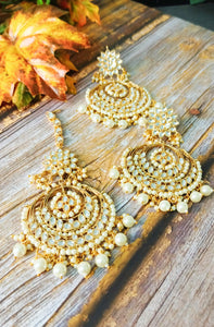 Kehira Kundan Earrings and Maang Tika Pair freeshipping - CASA ROZEN