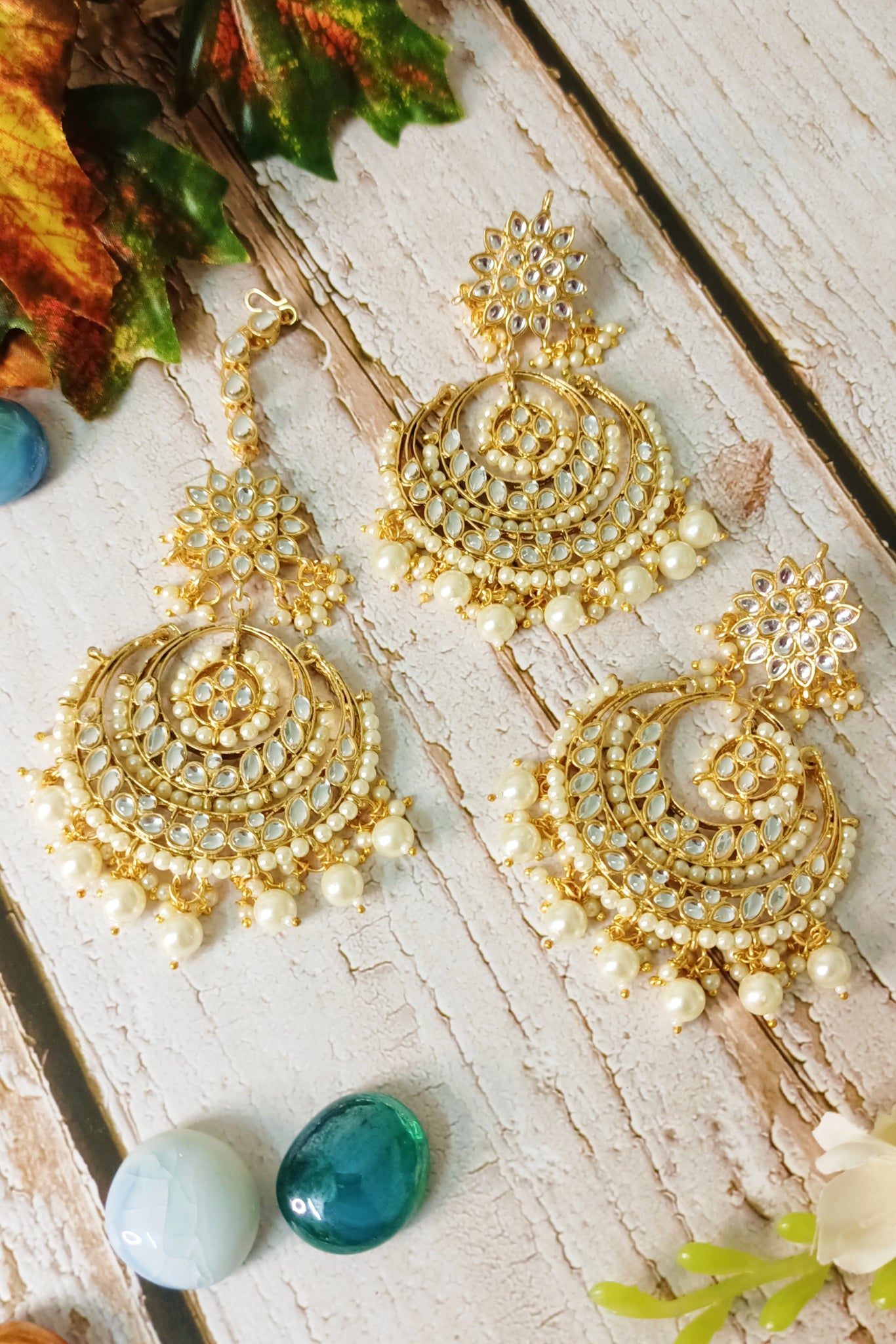 Peach Colour Earrings With Maang Tikka 2024 | favors.com