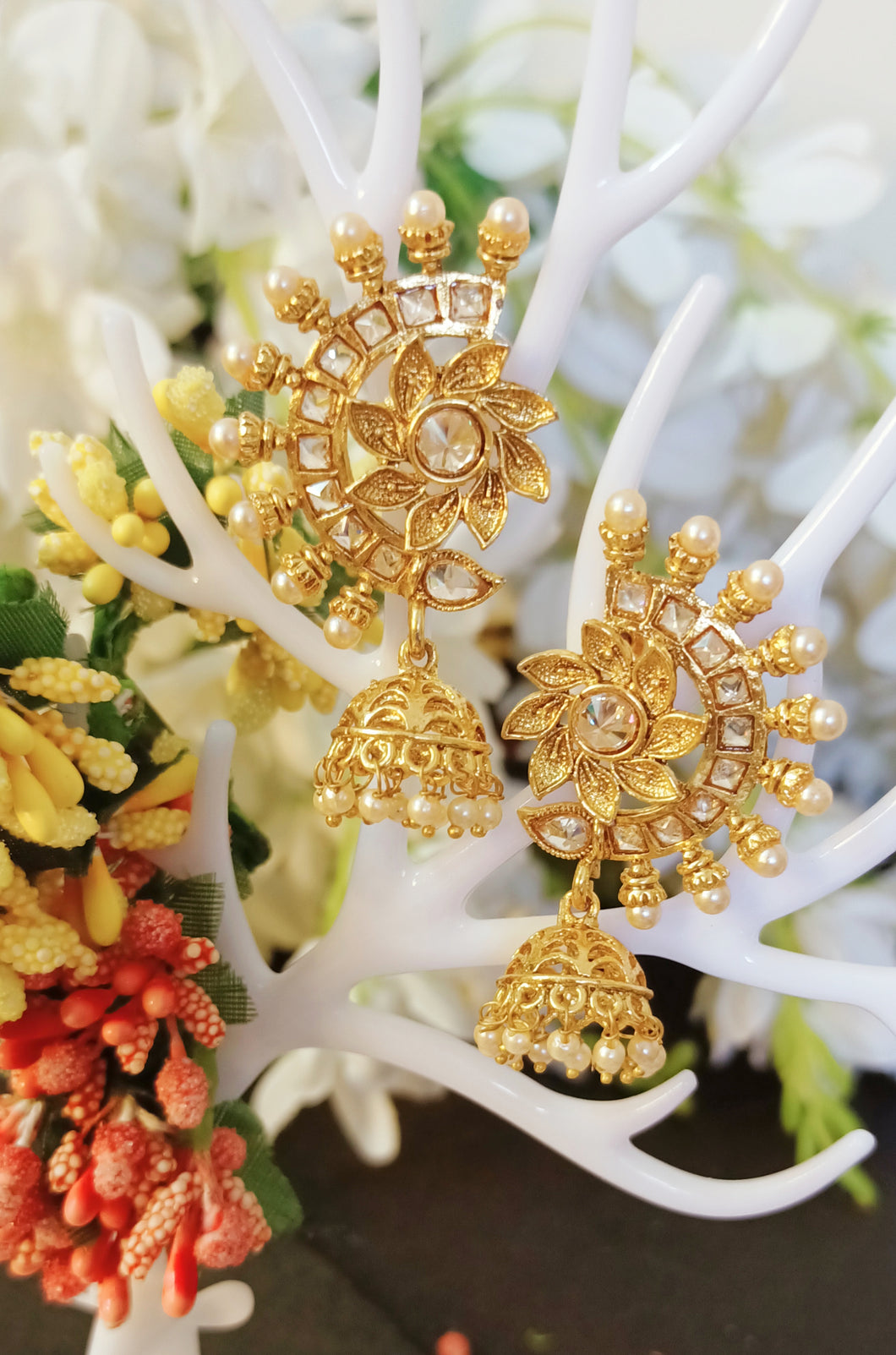 Sokyah White Crystal Tokri Earrings freeshipping - CASA ROZEN