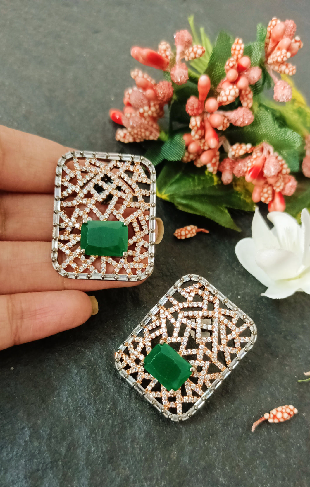 Niqsa Green Emerald Crystal Stone CZ Earrings freeshipping - CASA ROZEN