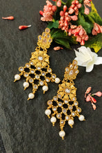 Load image into Gallery viewer, Konar Crystal Kundan Earrings freeshipping - CASA ROZEN
