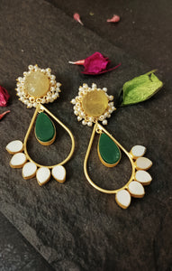Tosska Green Stone Mother of Pearl Earrings freeshipping - CASA ROZEN
