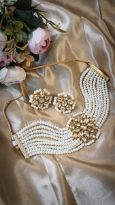 Kalingana White Kundan And Pearl Choker Jewellery Set