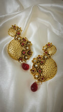 Load image into Gallery viewer, Vanasi Golden Glaze Earrings

