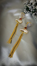 Load image into Gallery viewer, Siyali Violet Tumble Natural Stone Earrings
