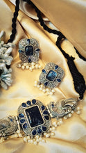 Load image into Gallery viewer, Hazeera Bacil Blue German Silver Choker Set
