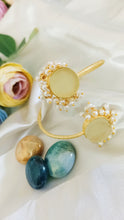 Load image into Gallery viewer, Dacian Citrine Stone Bracelet
