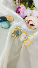 Load image into Gallery viewer, Vivanta Apatite Stone And Baroque Pearl Ring
